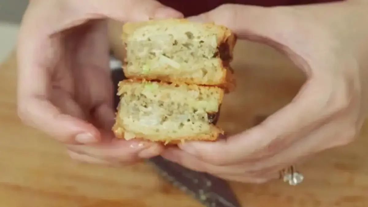 Resep martabak telur roti tawar (Dok. Cookpad) 