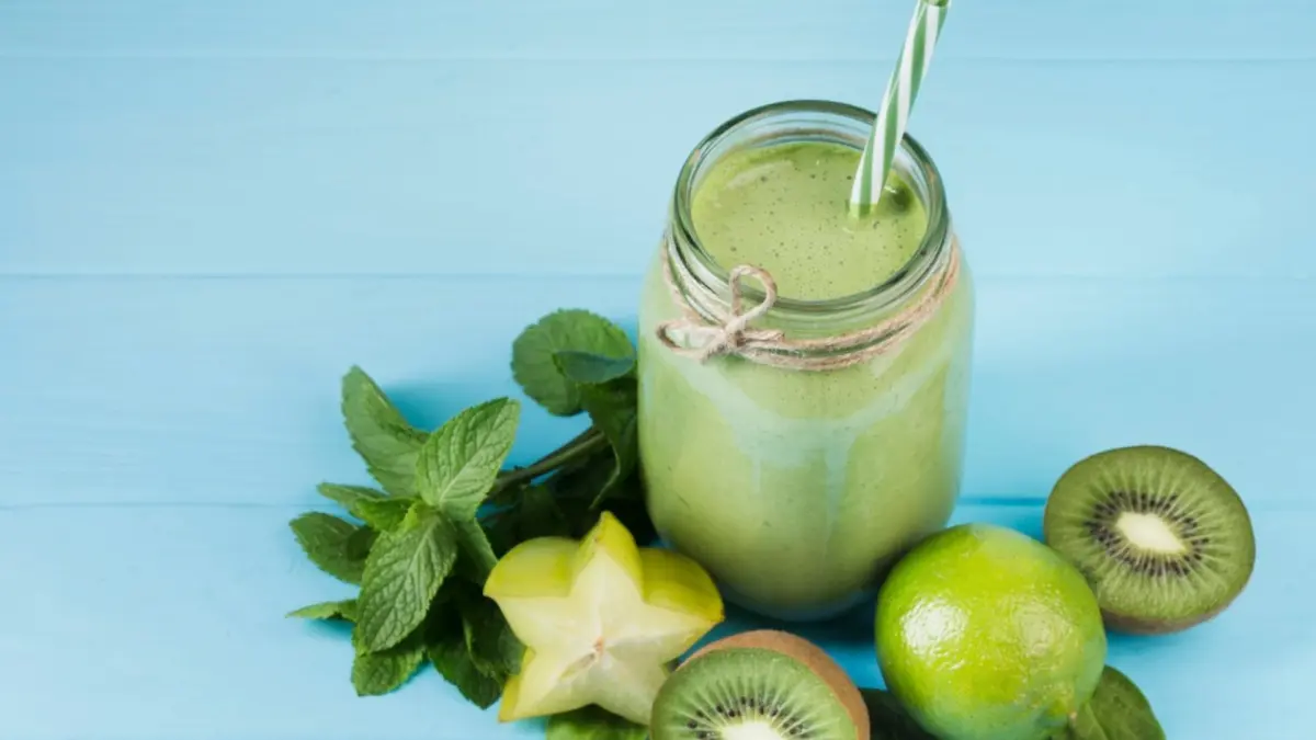 Ilustrasi jus kiwi (Freepik) 