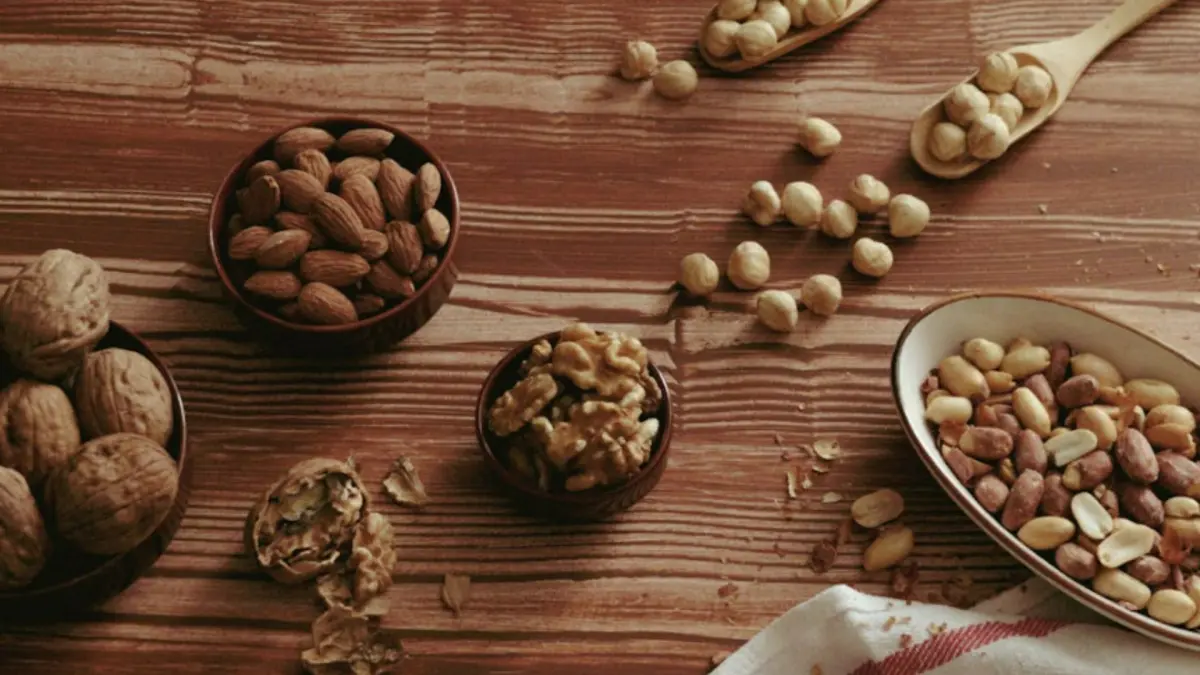 Kacang kenari (Pexels) 