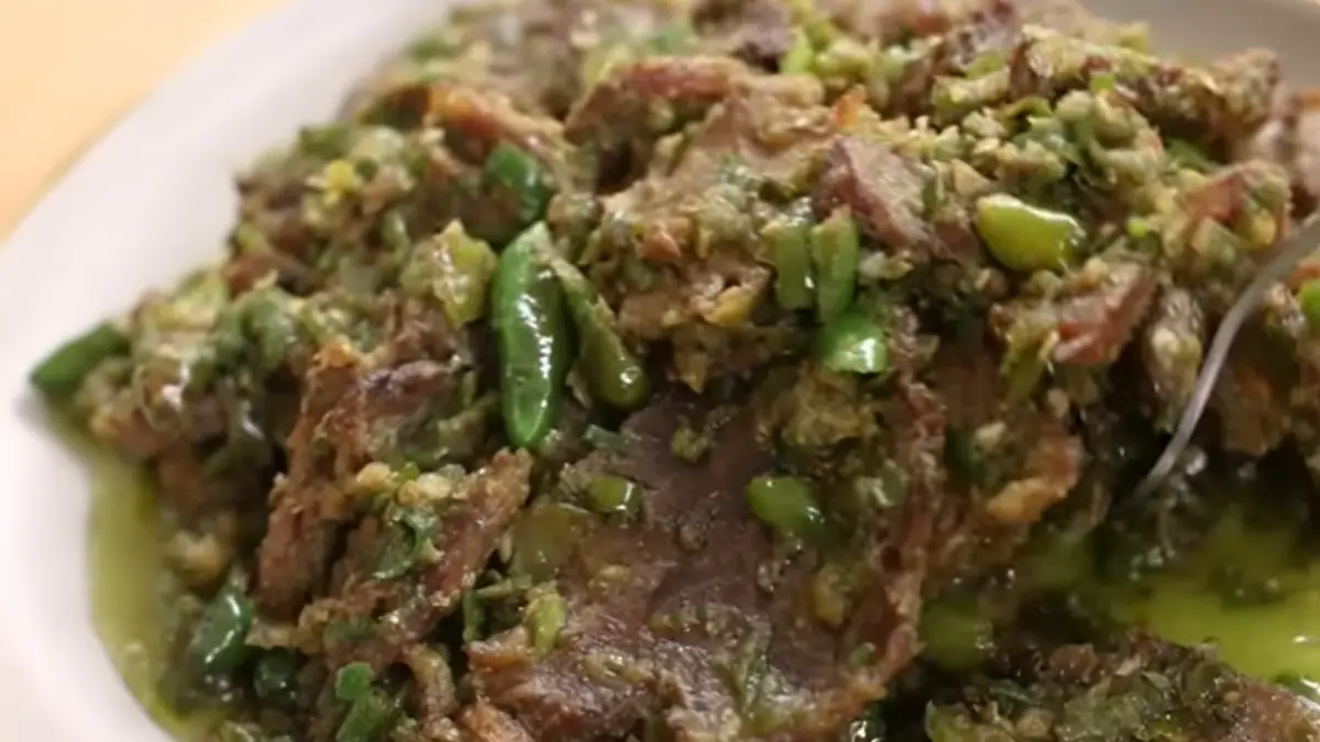Resep daging cabai hijau (YouTube Devina Hermawan)
