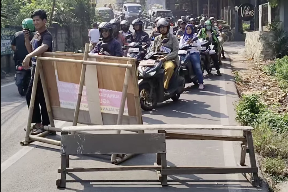 Rekayasa Lalu Lintas di Jalan Sumatera Segmen Jembatan Kali Angke Tangsel. (Humas Kota Tangsel)