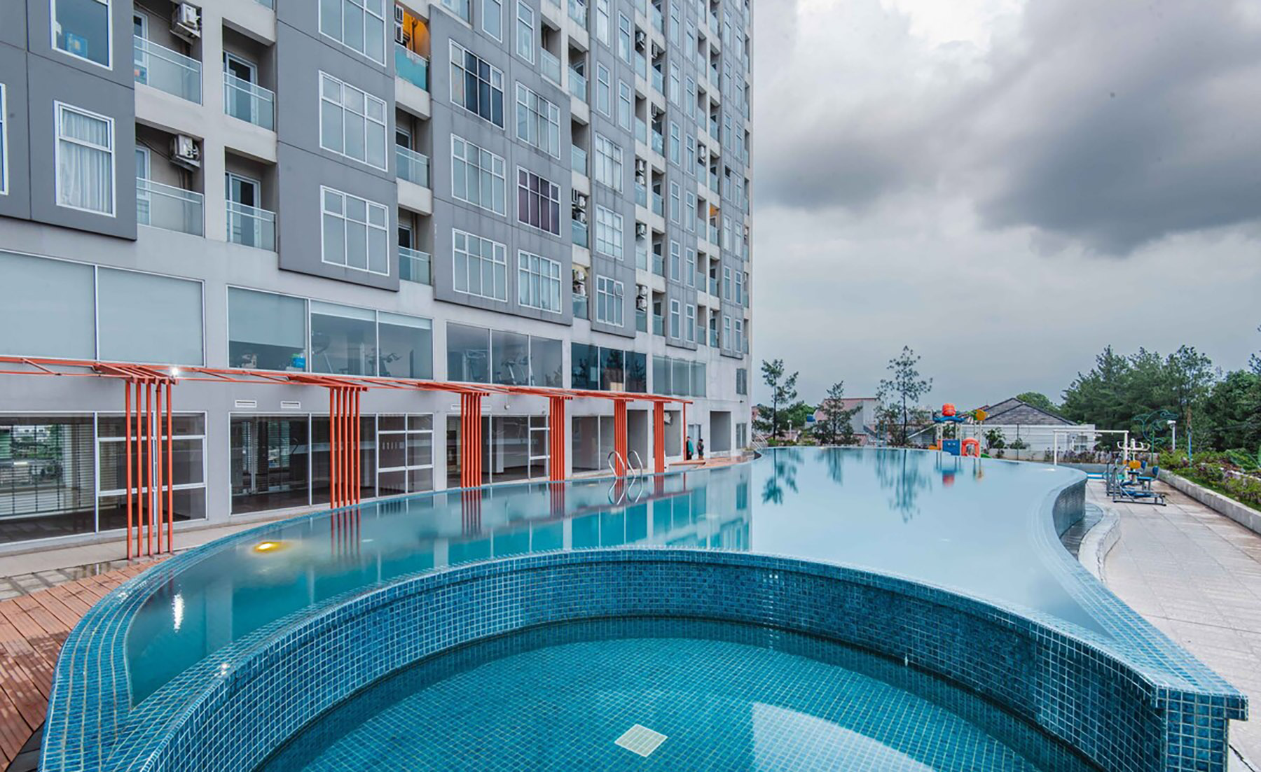 Sudut kolam renang hotel Escoma Amazana by Reccoma di Tangerang Selatan. (Dok. Escoma)