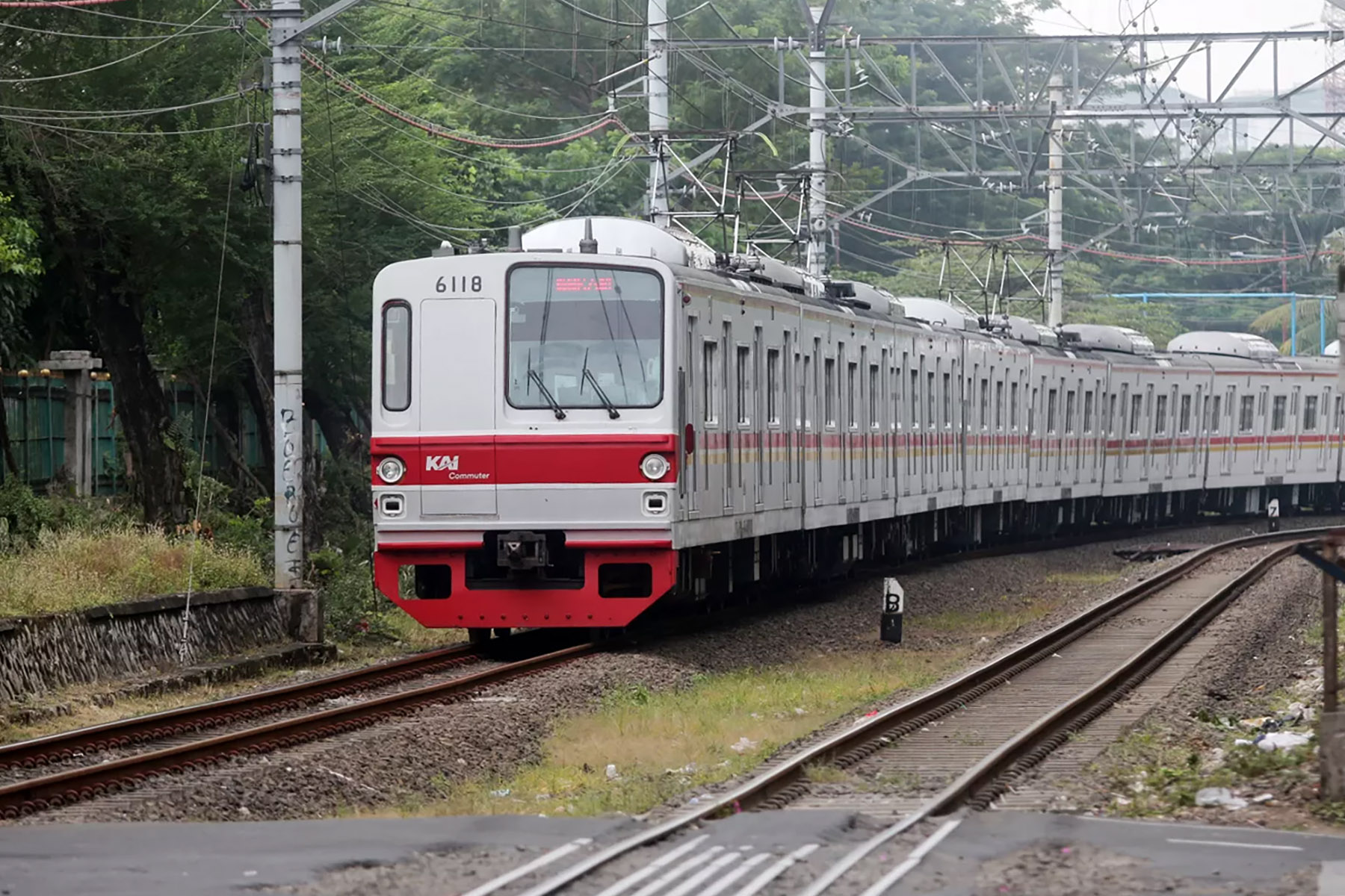 Rangkaian gerbong KRL Commuter Line. (Dery Ridwansah/JawaPos.com)