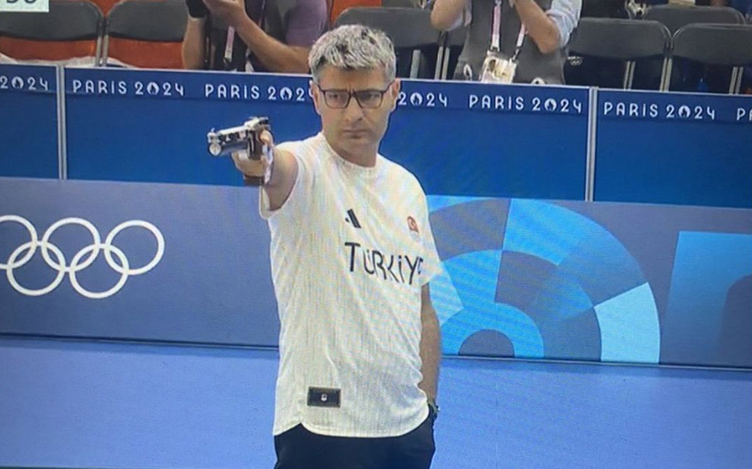 Yusuf Dikec saat bertanding di Olimpiade Paris 2024 (Dok. X / Twitter)