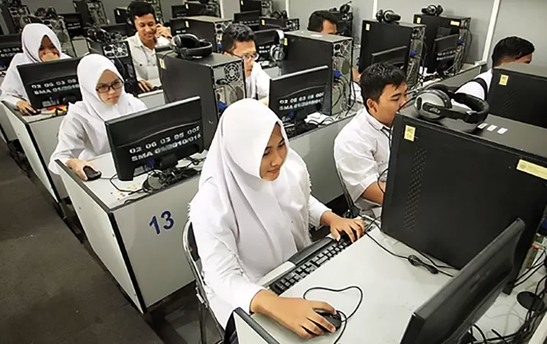 Ilustrasi Ujian Nasional (UN) SMA/SMK dan MA. (Dok. Jawa Pos)