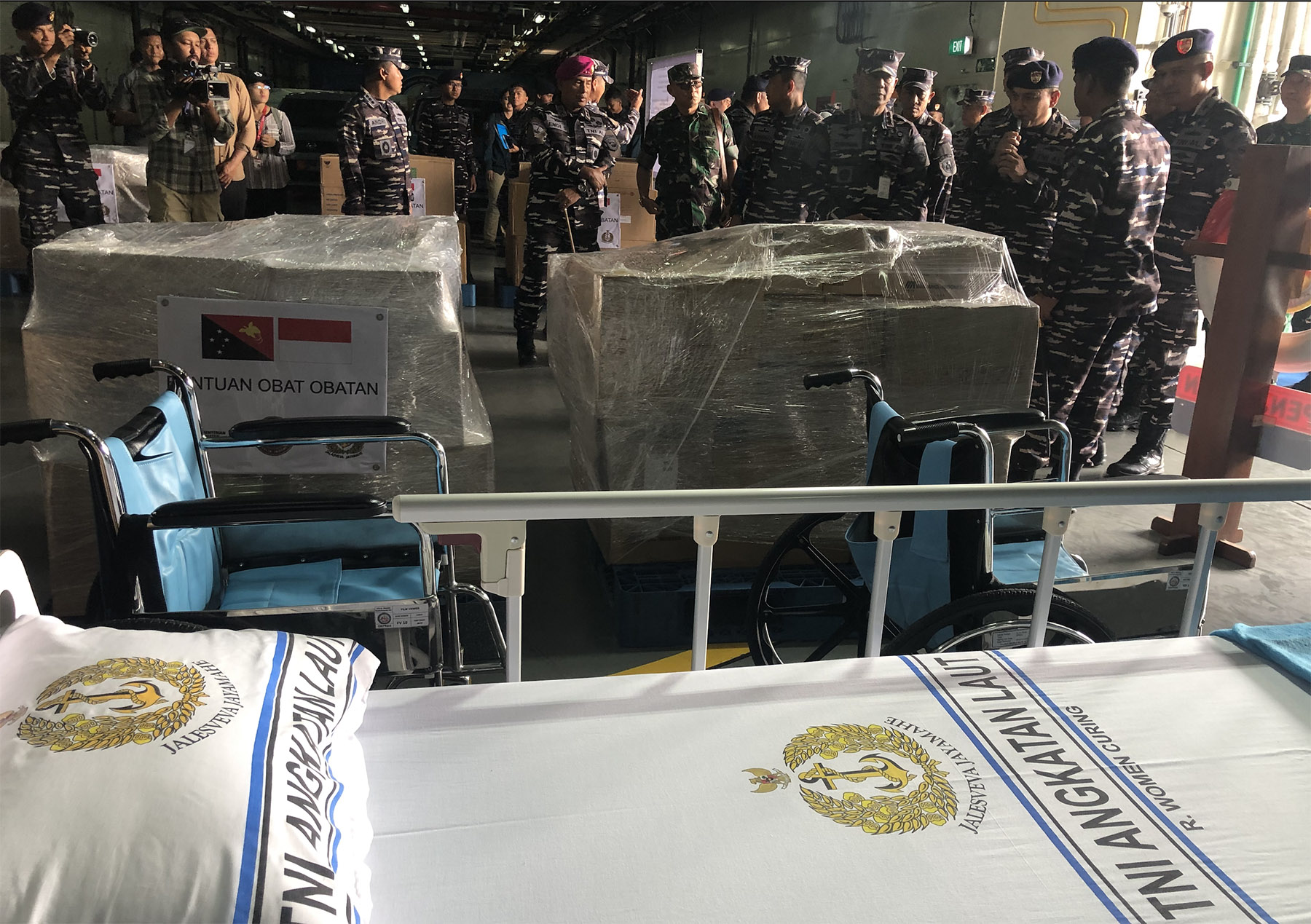 KRI dr. Wahidin Sudirohusodo-991 akan melakukan sejumlah kegiatan di beberapa negara Kawasan Pasifik Selatan. Termasuk diantaranya bakti kesehatan dan open ship. (Syahrul Yunizar/JawaPos.com)