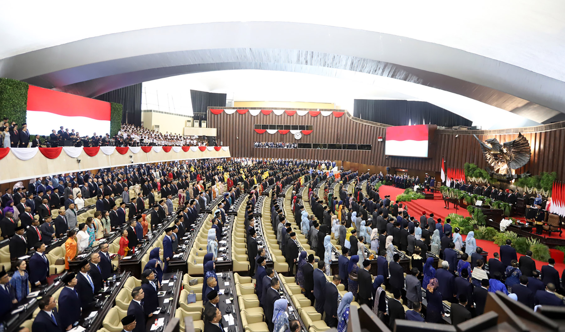 Sidang paripurna MPR di Gedung Nusantara, Kompleks Parlemen, Senayan, Jakarta, Minggu (20/10/2024).  (Dery Ridwansah/ JawaPos.com)
