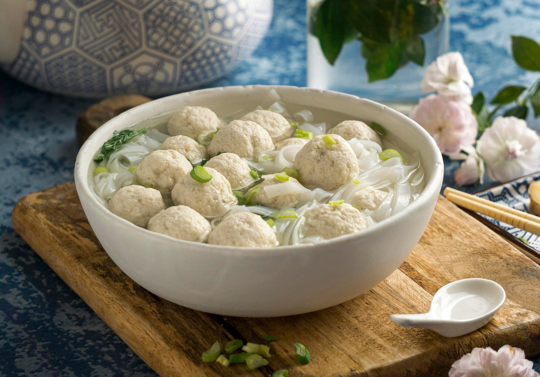 Ilustrasi bakso panas. (Dok. Freepik)
