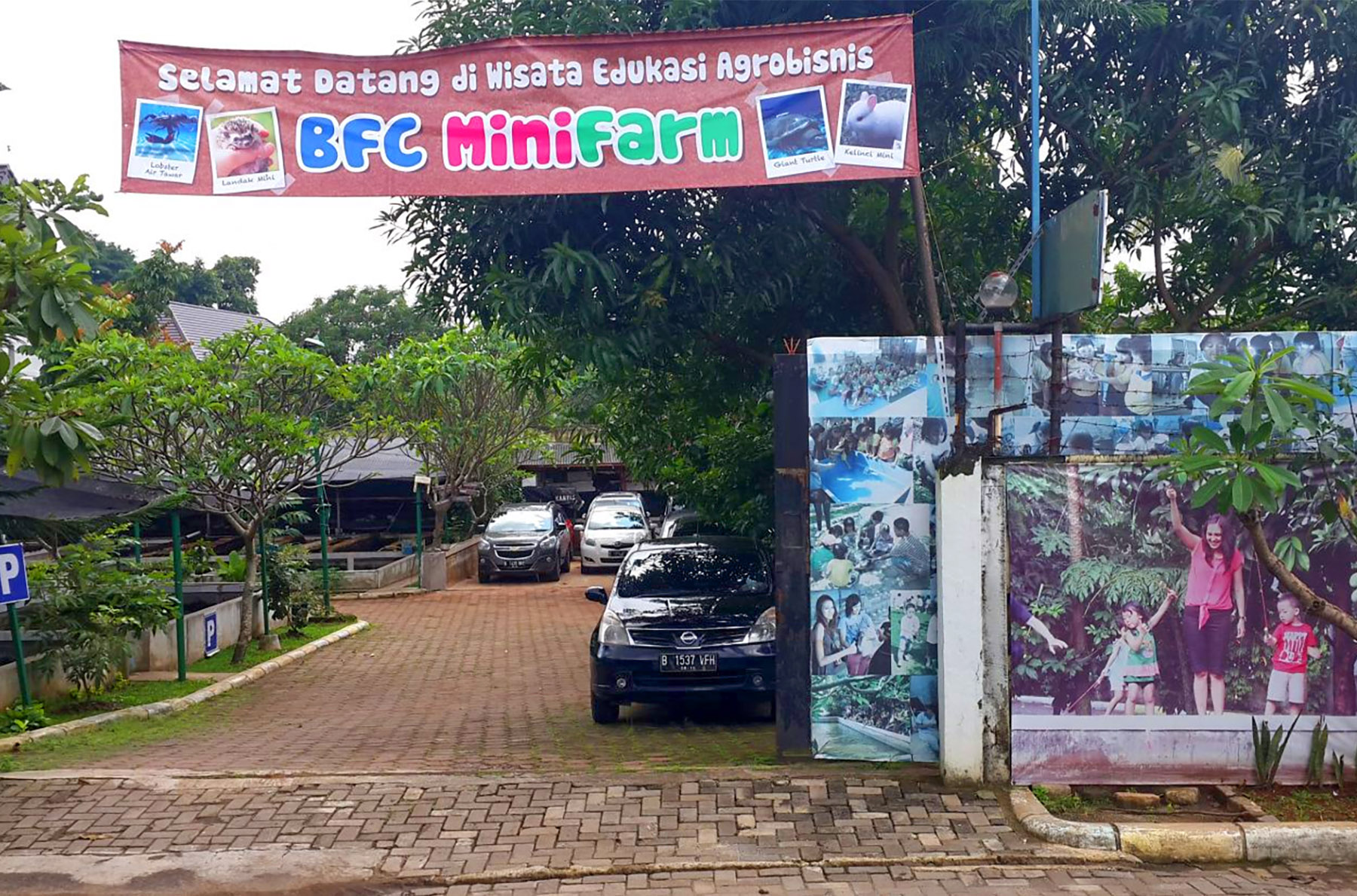 Pintu Masuk Bintaro Fish Center Mini Farm (Dok. BFC Mini Farm)