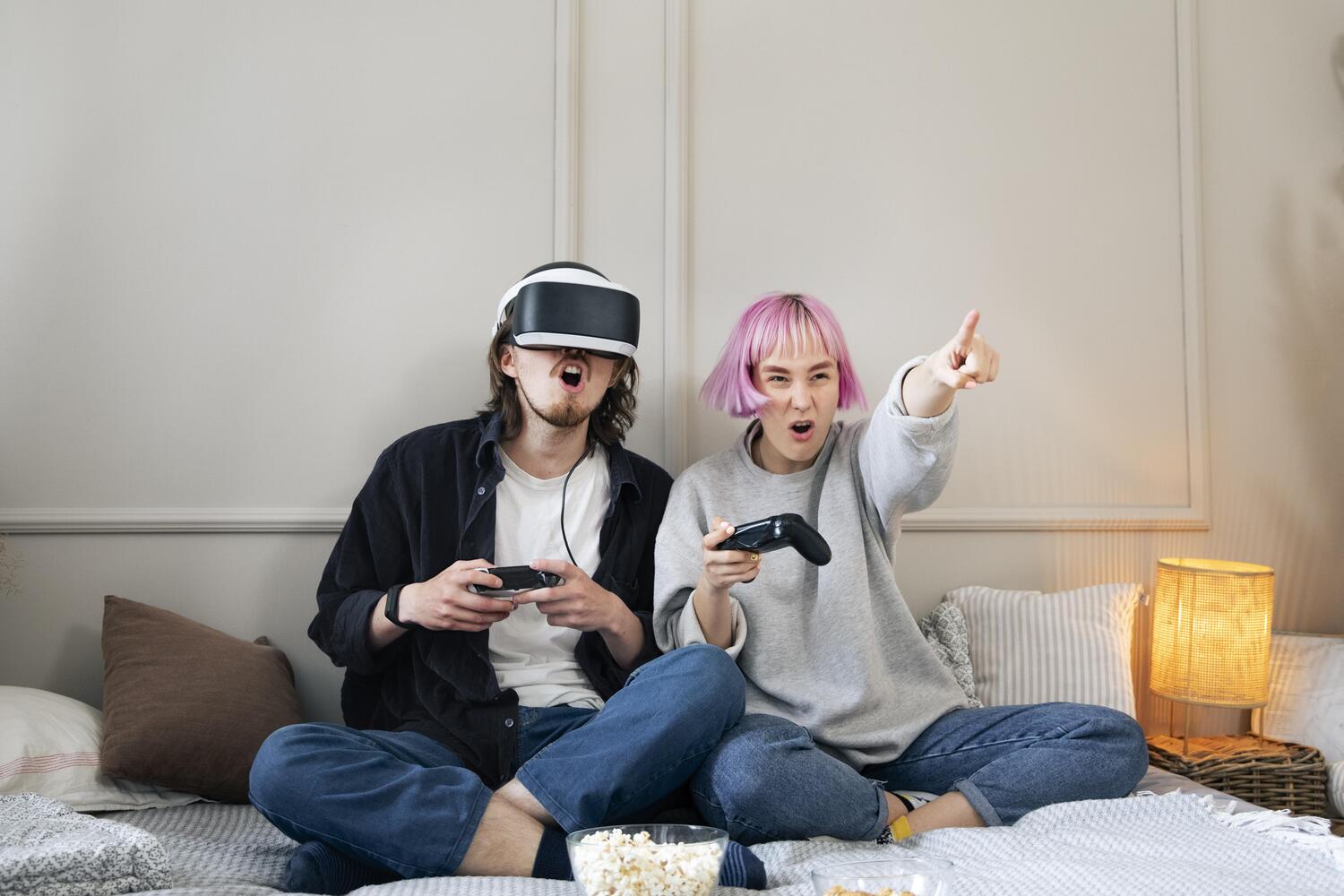 Ilustrasi pasangan kekasih bermain game virtual reality (Dok. Freepik)