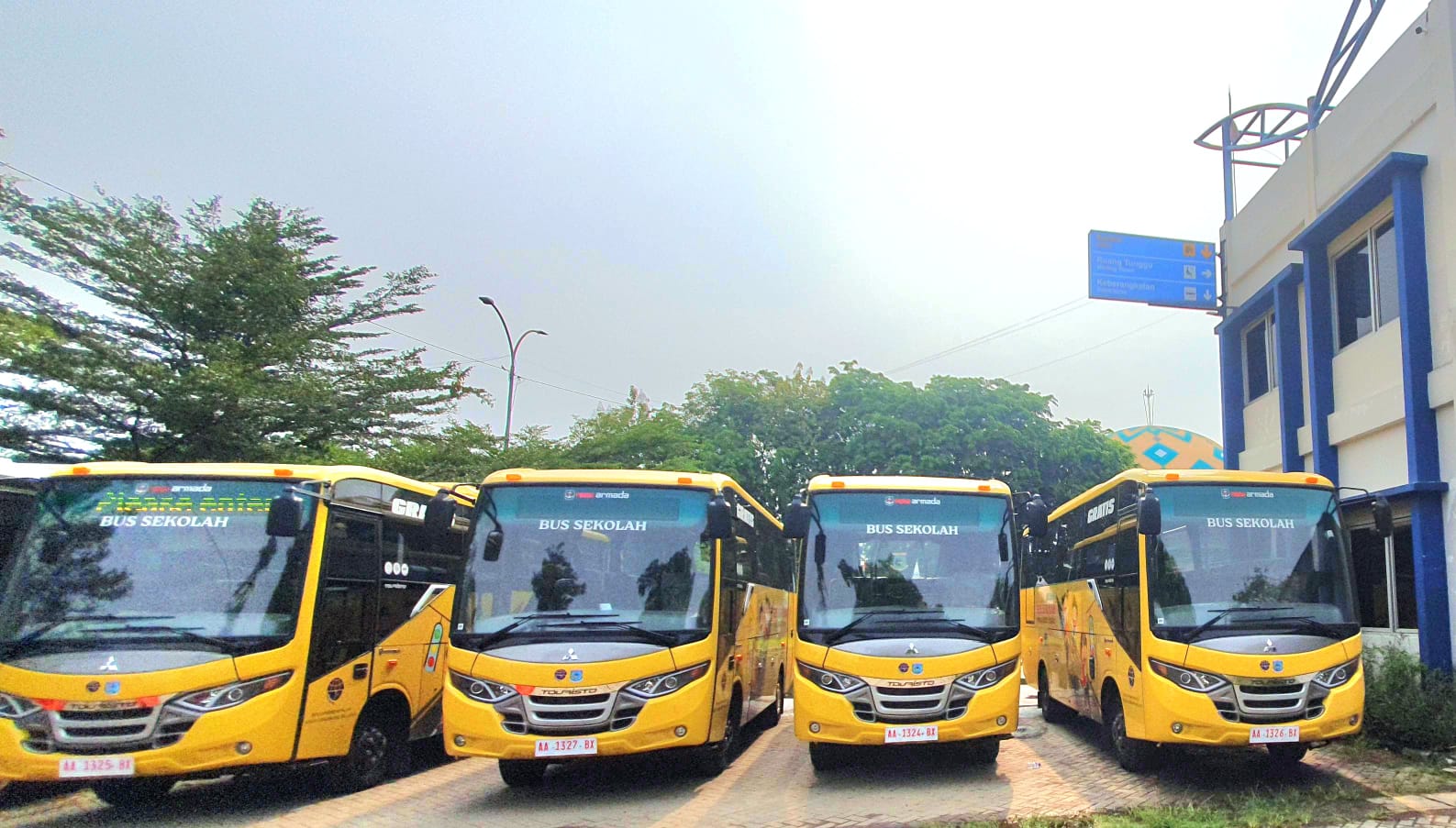 Dishub Tangsel menambah lima rute bus sekolah gratis untuk mempermudah akses transportasi bagi para pelajar di seluruh wilayah kota. (Dok. Humas)