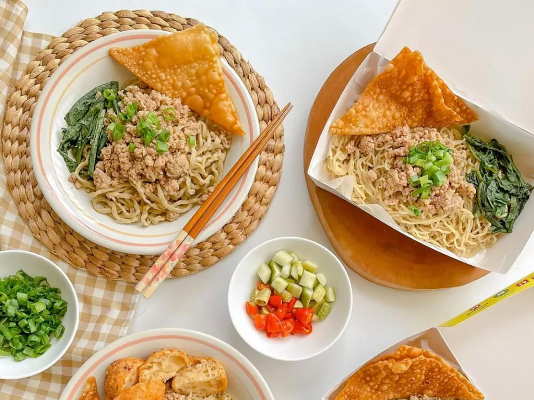Bakmi ayam. (Instagram @bakmioimie)