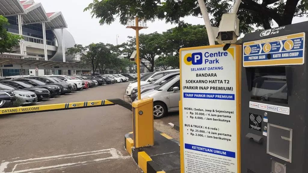 Parkir penginapan kendaraan di Bandara Soekarno-Hatta