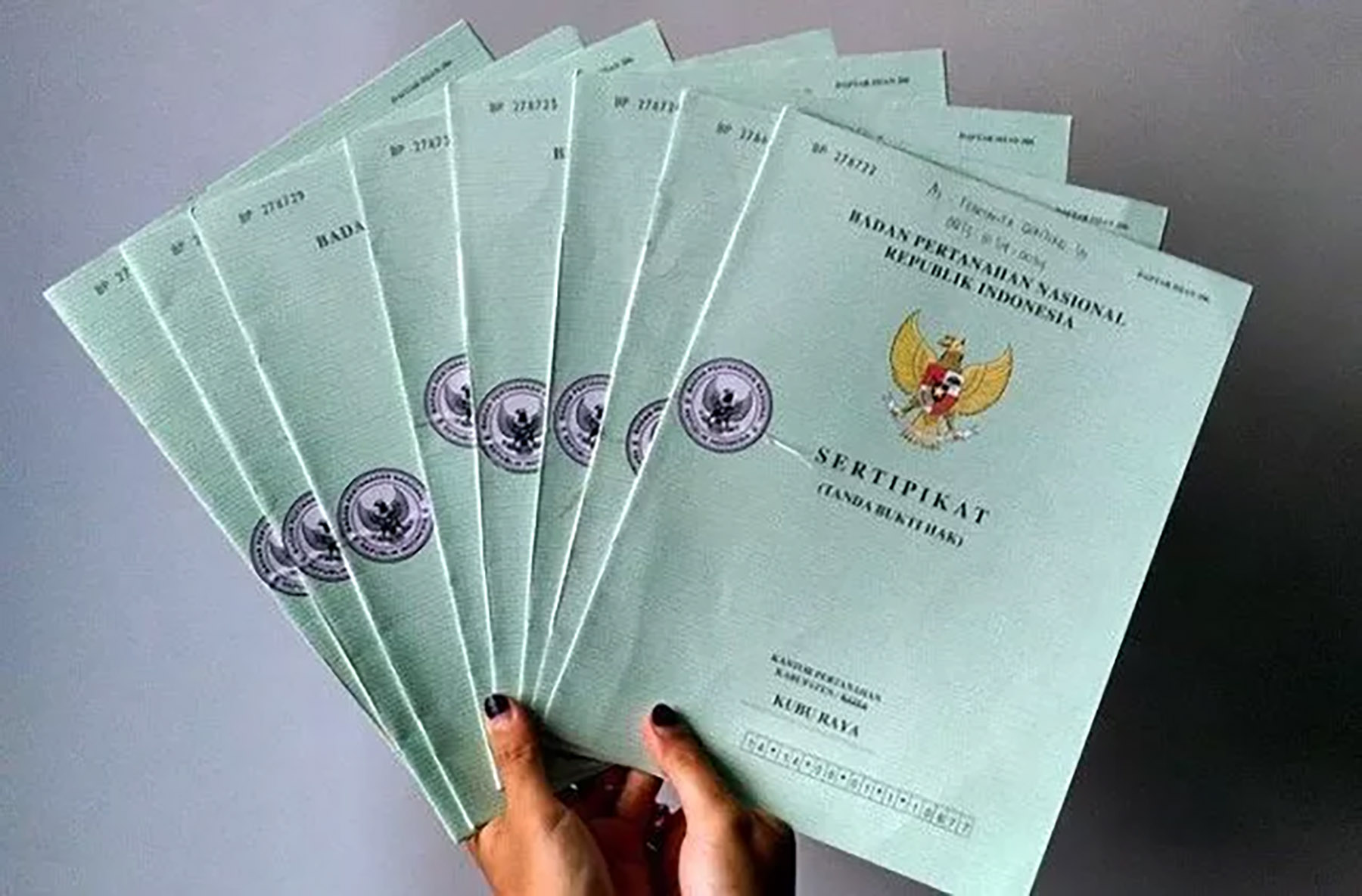 Iliustrasi sertifikat tanah.