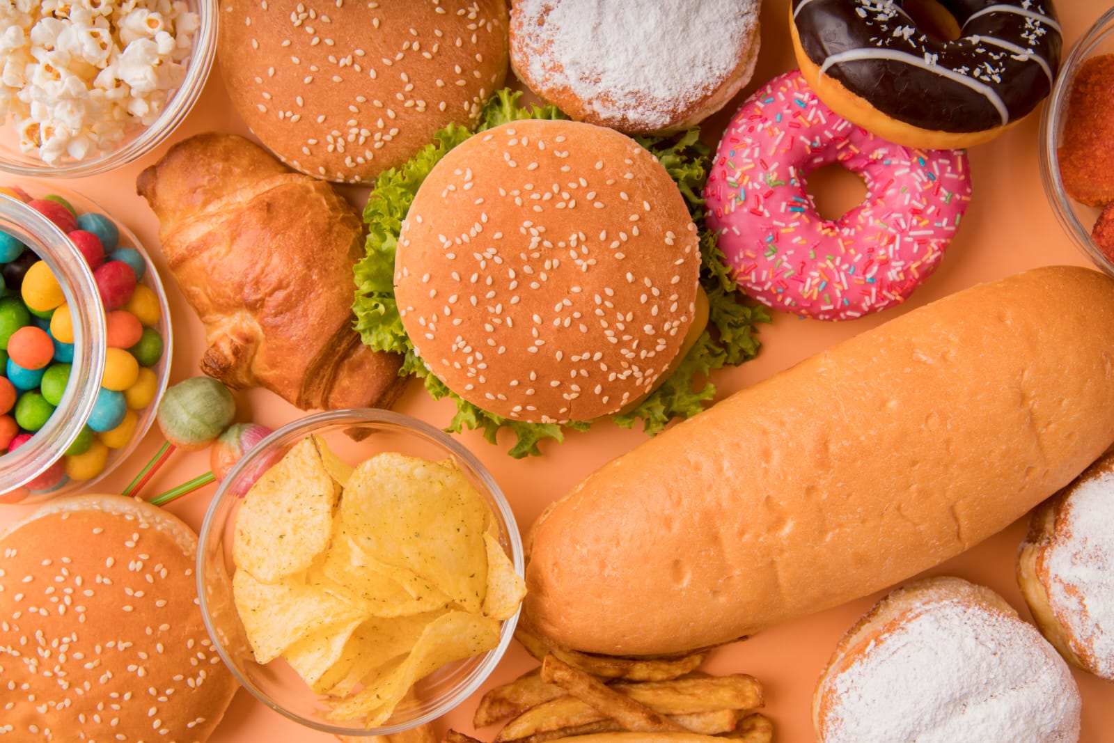 Ilustrasi Makanan Pemicu Kista Ovarium (Dok. Freepik)