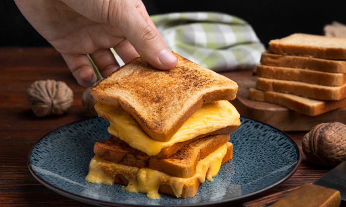 Ilustrasi roti bakar keju lezat