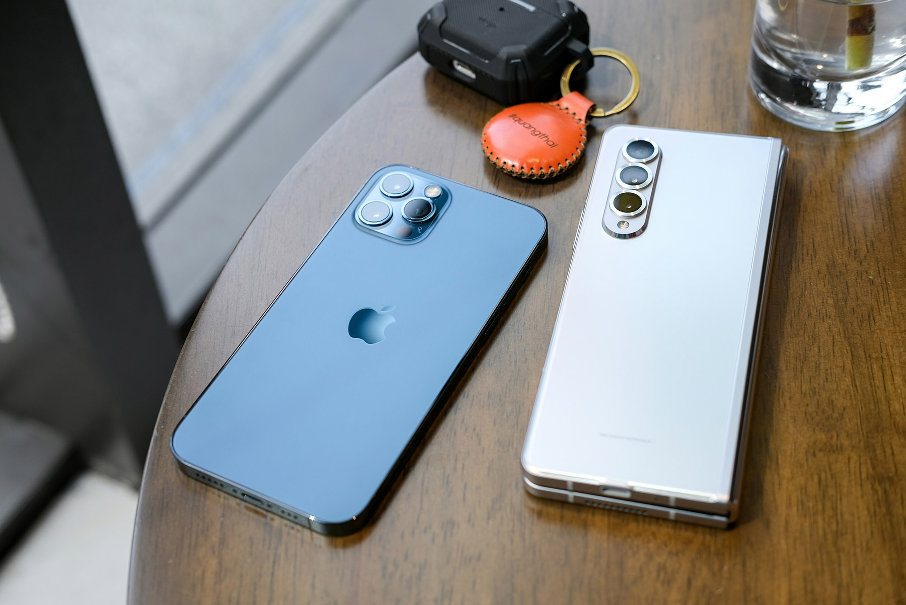 Pasar smartphone Indonesia menanti kedatangan  iPhone 16 dan Samsung Galaxy S25 di tahun 2025. (Thai Nguyen/Unsplash)