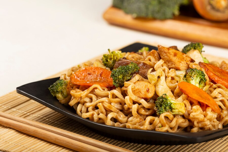 Hidangan mie goreng sehat. (Dok. Freepik)