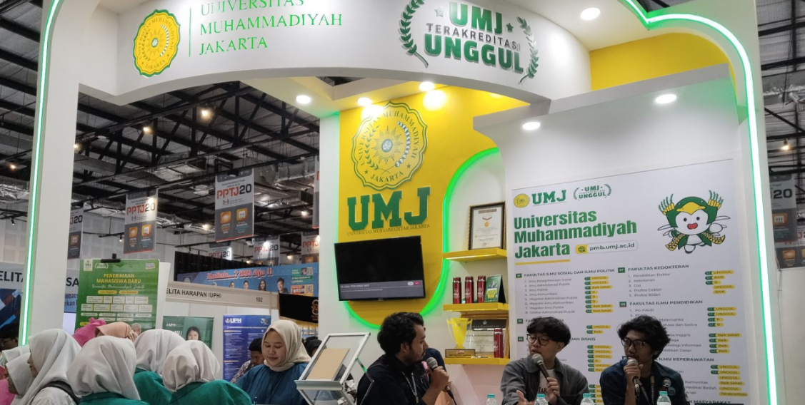 UPT PPMB UMJ saat ikuti Jakarta Campus Update 2025 di Kartika Expo Center, Balai Kartini Jakarta (5/2/2025) (Dok. UMJ)