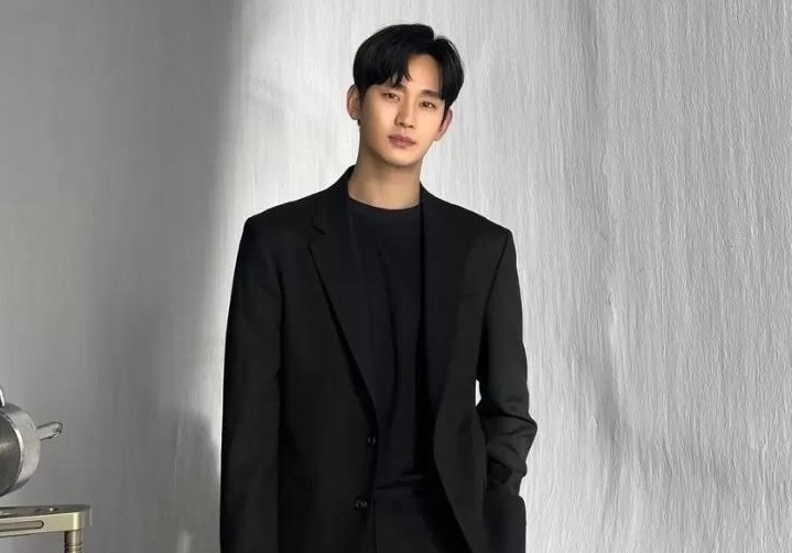 Kim Soo hyun dikawal 50 polisi saat fan meeting di Taiwan. (dok. instagram @soohyun_k216)