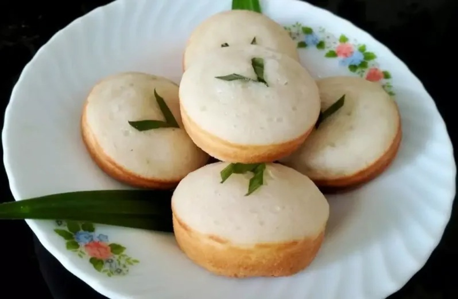 Kue Apem (Dok. Bobobox via Ruly Kartika/Cookpad)