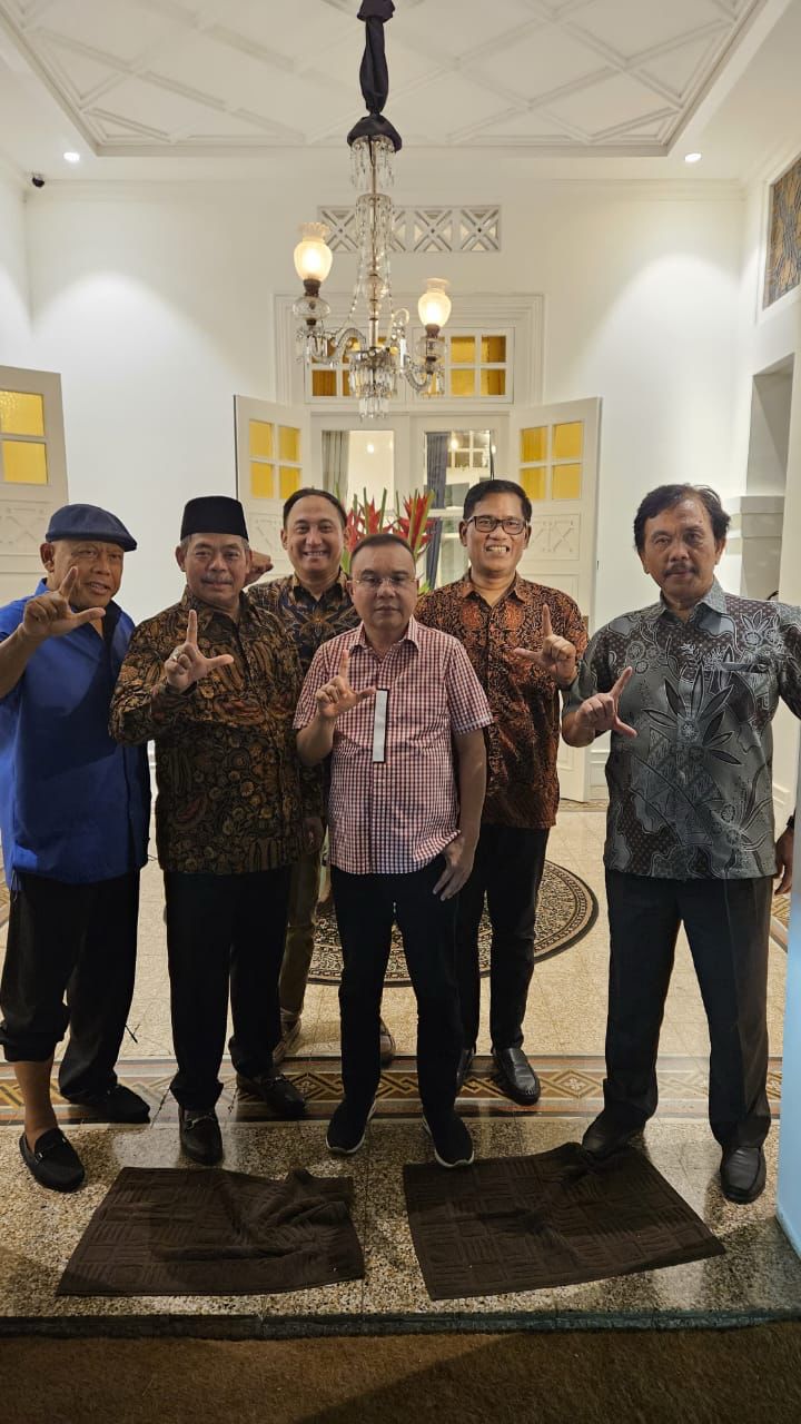 Wakil Ketua DPR RI Sufmi Dasco Ahmad mengadakan pertemuan yang membahas pengembangan industrialisasi dengan sejumlah pihak.