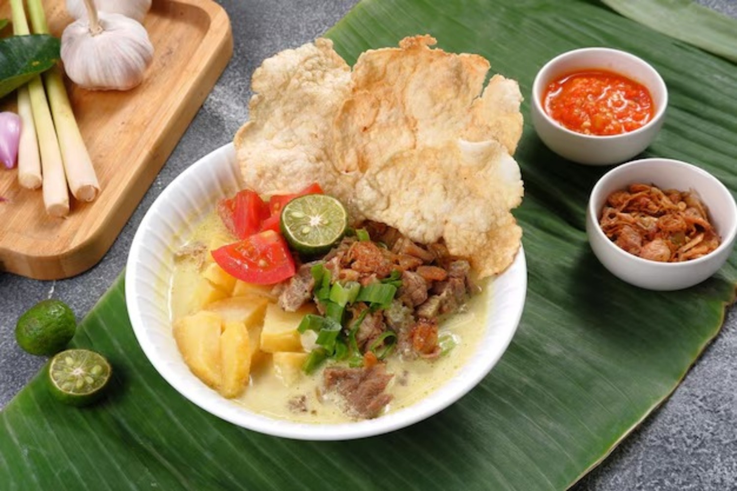 Ilustrasi soto Betawi (Dok. Freepik)