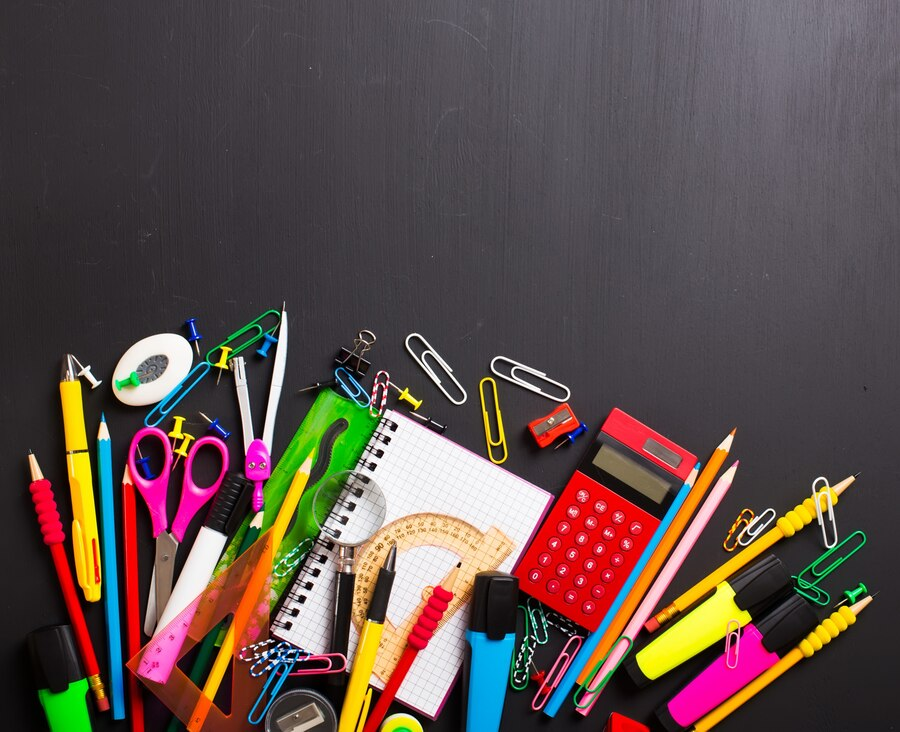 Ilustrasi stationery (Dok. Freepik)