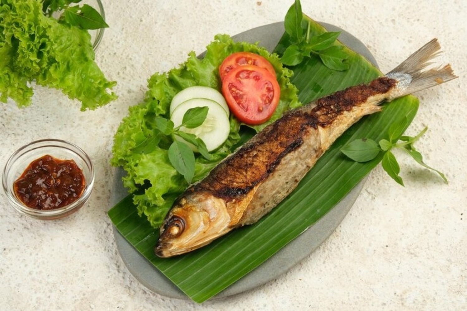 Ilustrasi hidangan ikan (Dok. Freepik)