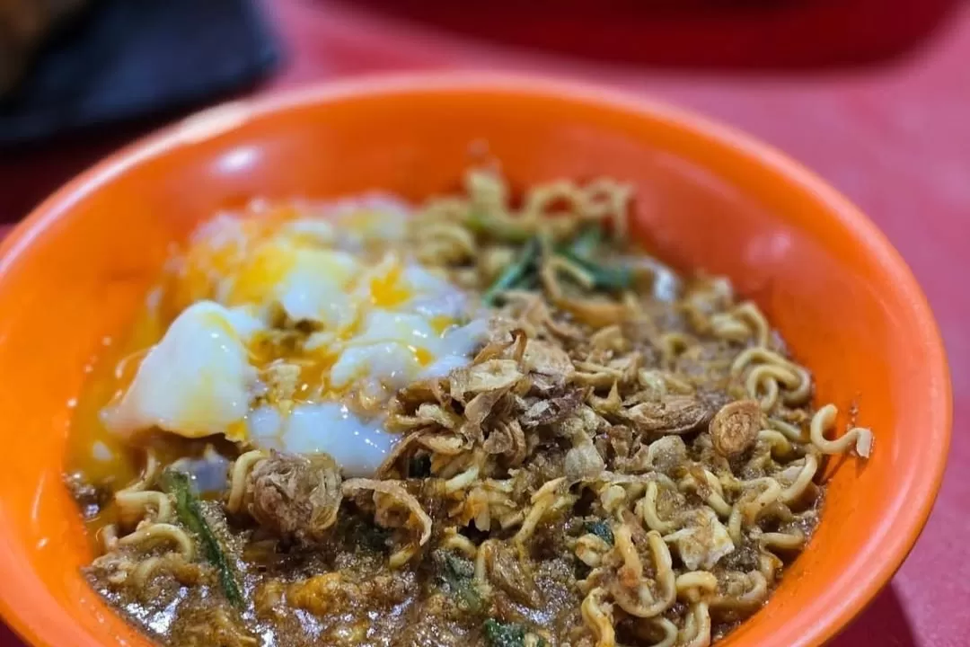 Mie Bangladesh, mie viral yang berasal dari Aceh, Indonesia (Instagram @warung.banghen)