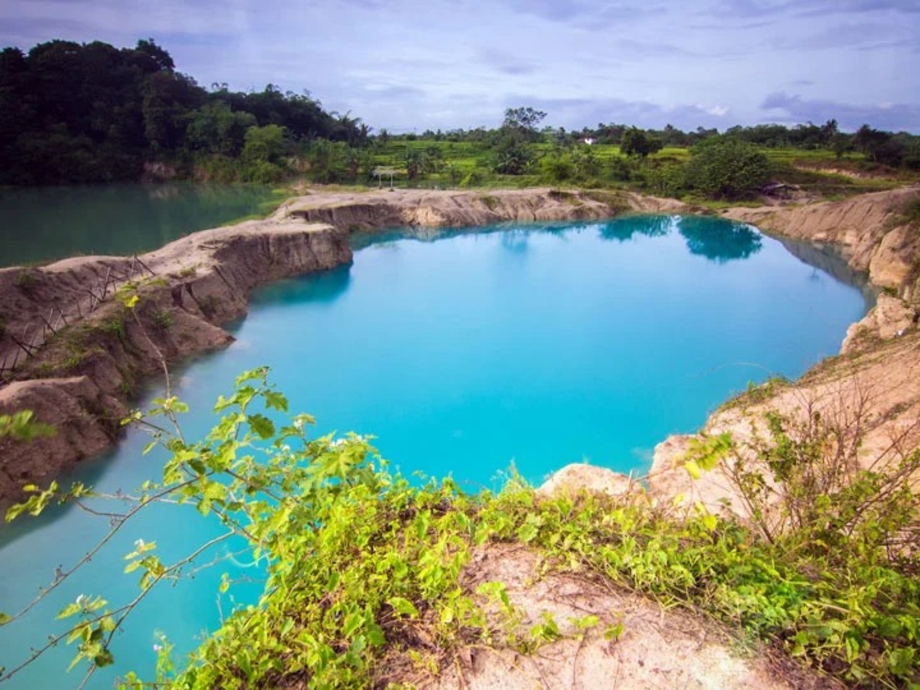 Telaga Biru Cisoka (Dok. Salsa Wisata)