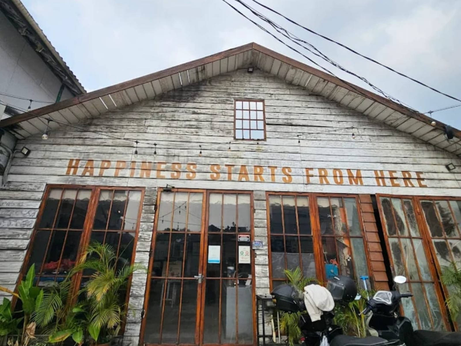 Happiness Kitchen & Coffee Pamulang (Dok. Google @WHAliyah)