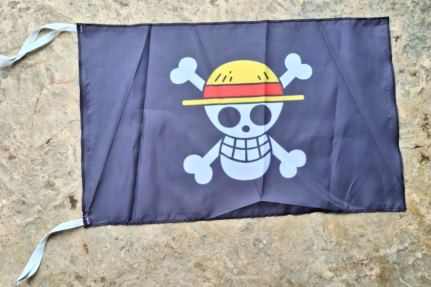 Ilustrasi bendera One Piece (Dok. Facebook Hesty Hestyy)