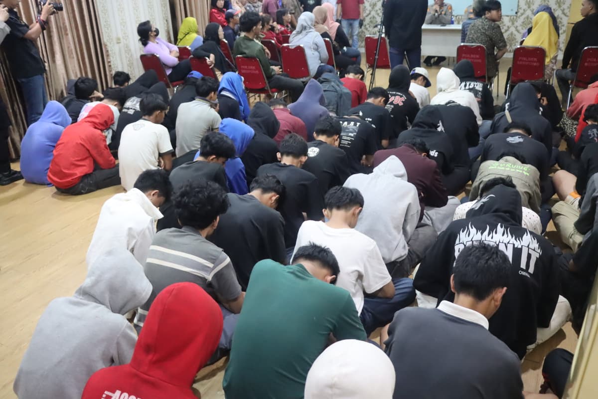 Kepolisian Sektor Serpong berhasil menggagalkan rencana tawuran di wilayah Kelurahan Cilenggang, Kecamatan Serpong, Sabtu (9/8).