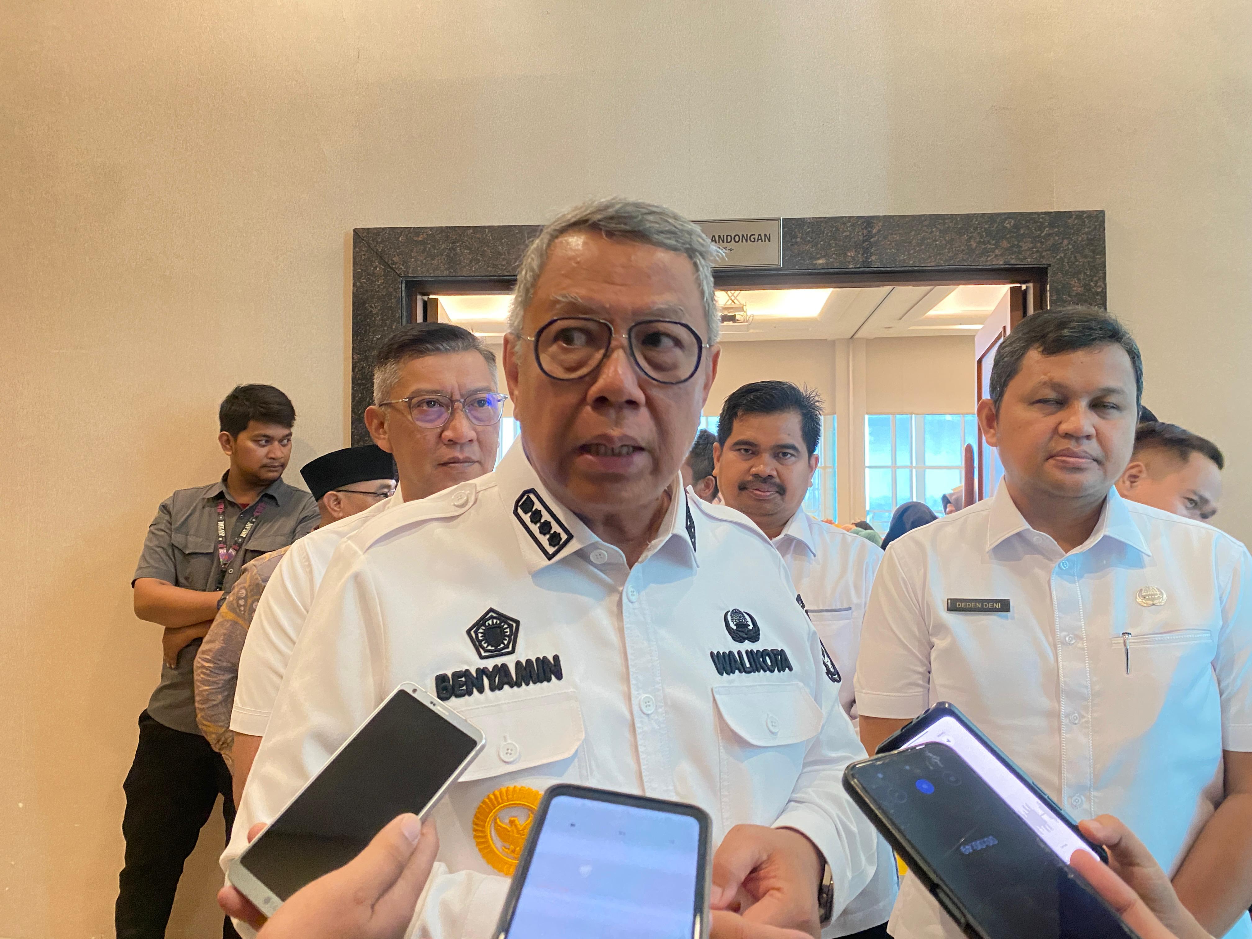 Wali Kota Tangsel Benyamin Davnie.