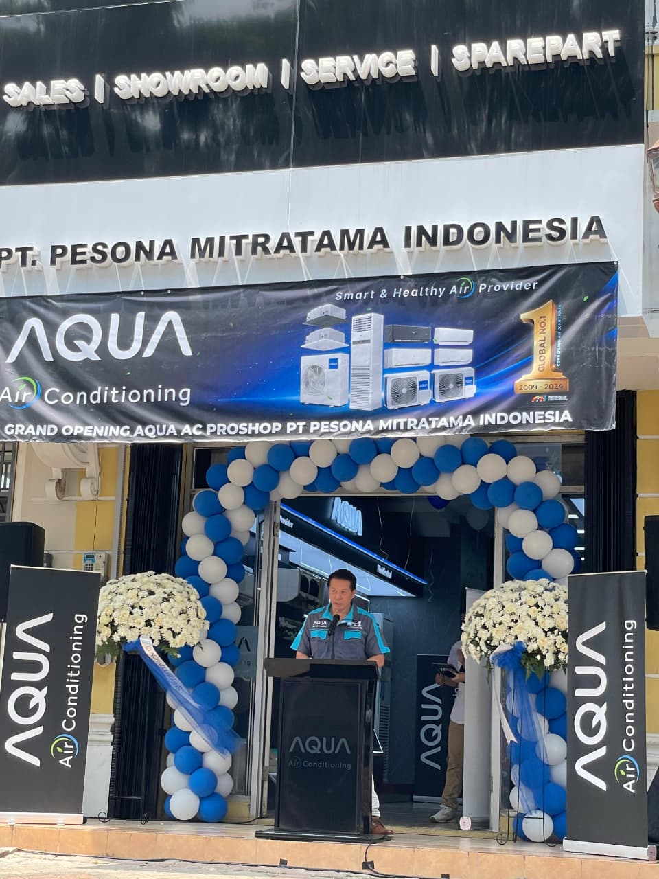 Opening ceremony Aqua AC Proshop di wilayah BSD, Kabupaten Tangerang, Minygu (21/9). (Dok. IST)