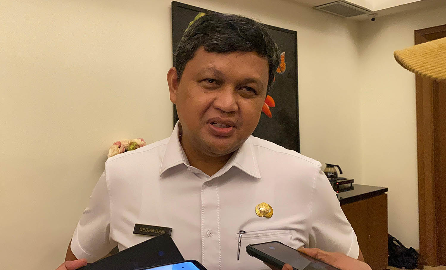 Kepala Dinas Pendidikan dan Kebudayaan Kota Tangsel Deden Deni. (FOTO:&nbsp;Muhtamimah/Jawa Pos)