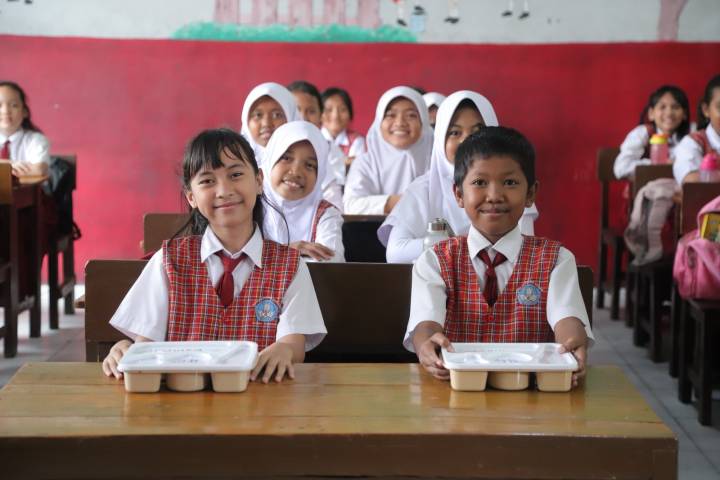 92 Ribu Pelajar dan Masyarakat Tangerang Sudah Terima MBG, Kepala Dinas Pendidikan Dorong Guru untuk Periksa Makanan