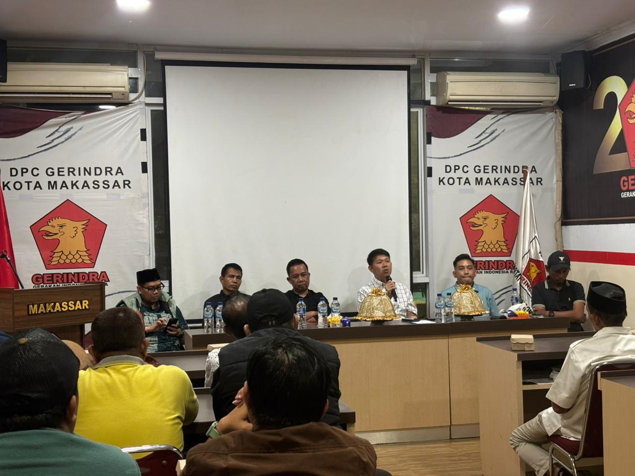 Dewan Pimpinan Cabang (DPC) Partai Gerindra Kota Makassar menegaskan sikapnya menolak keinginan Budi Arie untuk bergabung ke Partai Gerindra.