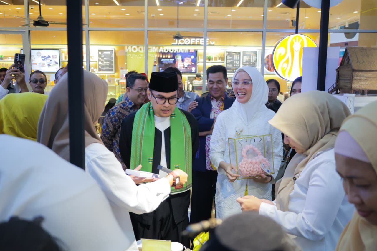 Pembukaan Tangsel Art Festival 2025 di Bintaro Jaya Xchange Mall 1, Pondok Aren, Kamis (20/11). (Dok.&nbsp;Humas Pemkot Tangsel)