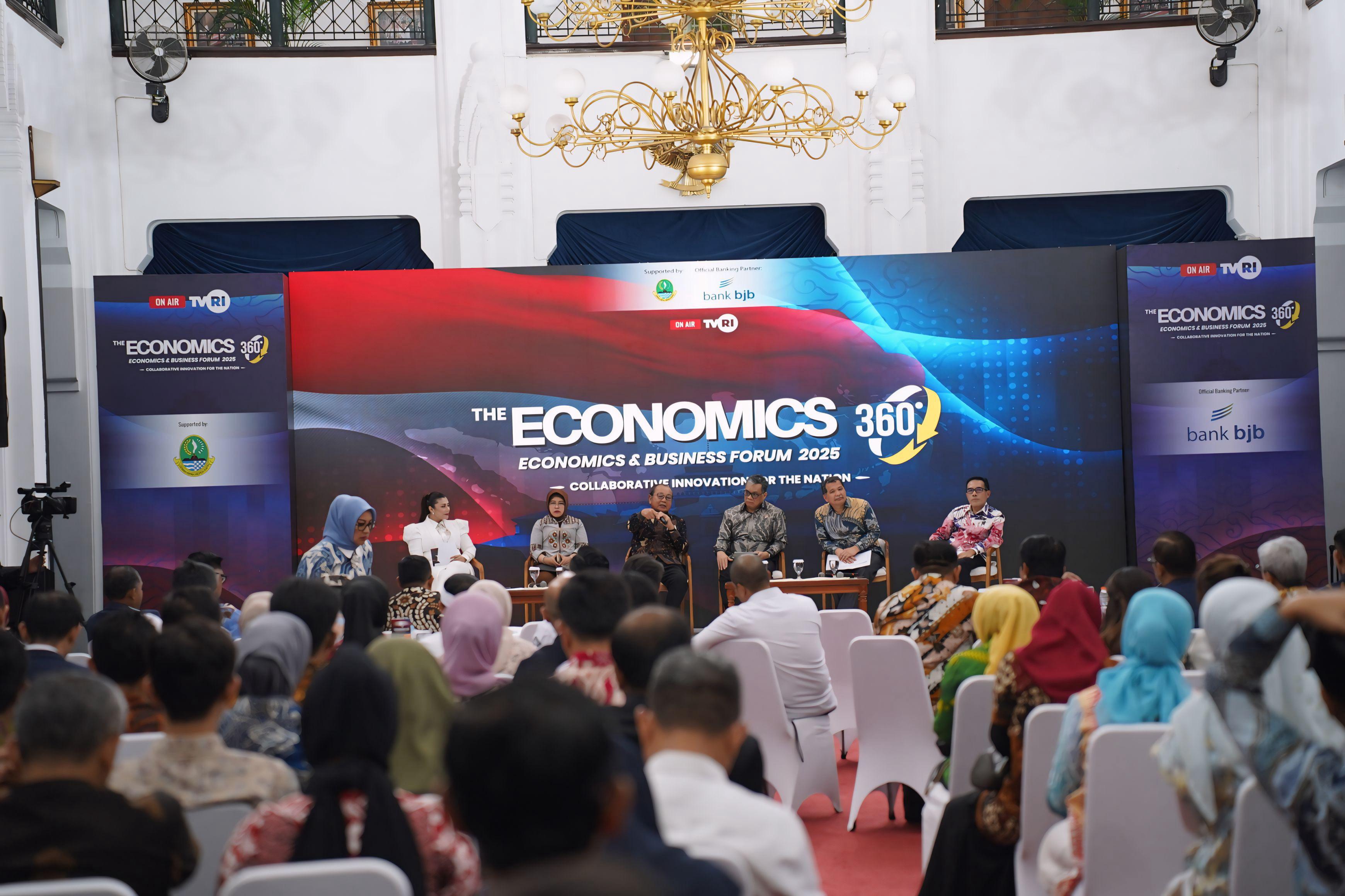 Founder The Economics 360 & Runway Project Indonesia, Poppy Zeidra, membuka ruang dialog lintas pemimpin melalui forum Economics 360&deg; Roundtable Discussions untuk membahas strategi percepatan ekonomi