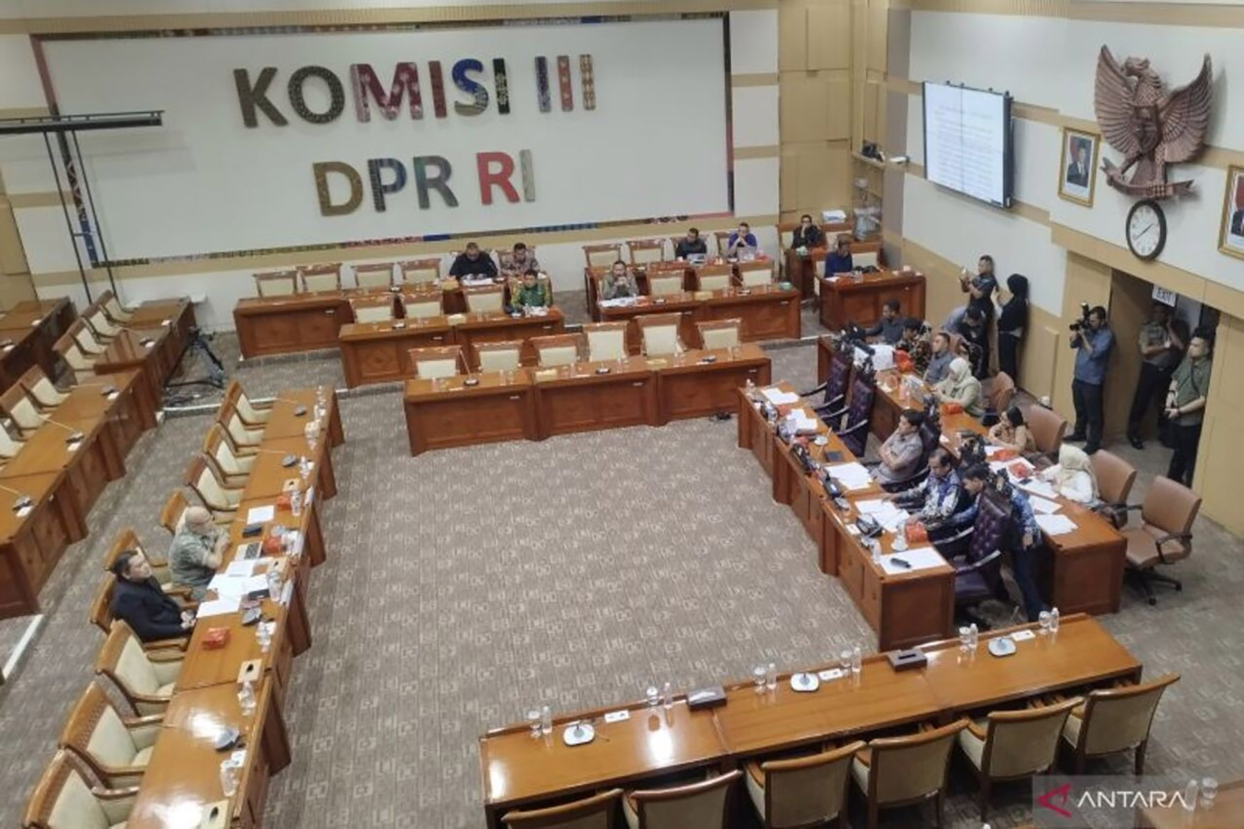 Komisi III DPR.