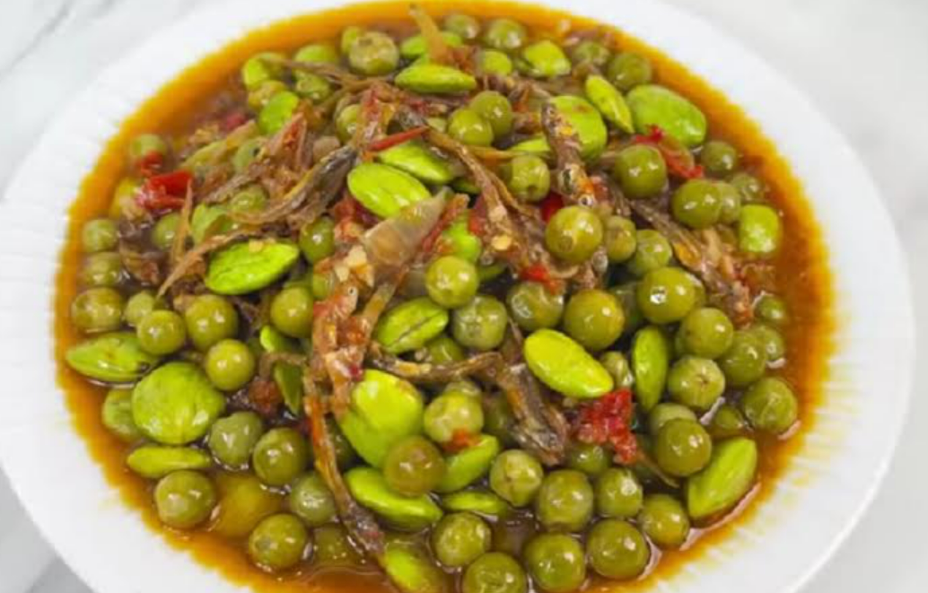 Sambal teri pokak pete (YouTube Ika Mardatillah)