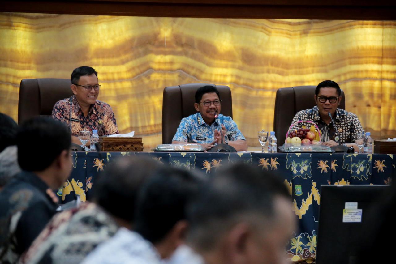 Pemerintah Kota Tangerang memastikan layanan publik tetap optimal menjelang libur Natal dan Tahun Baru 2026.