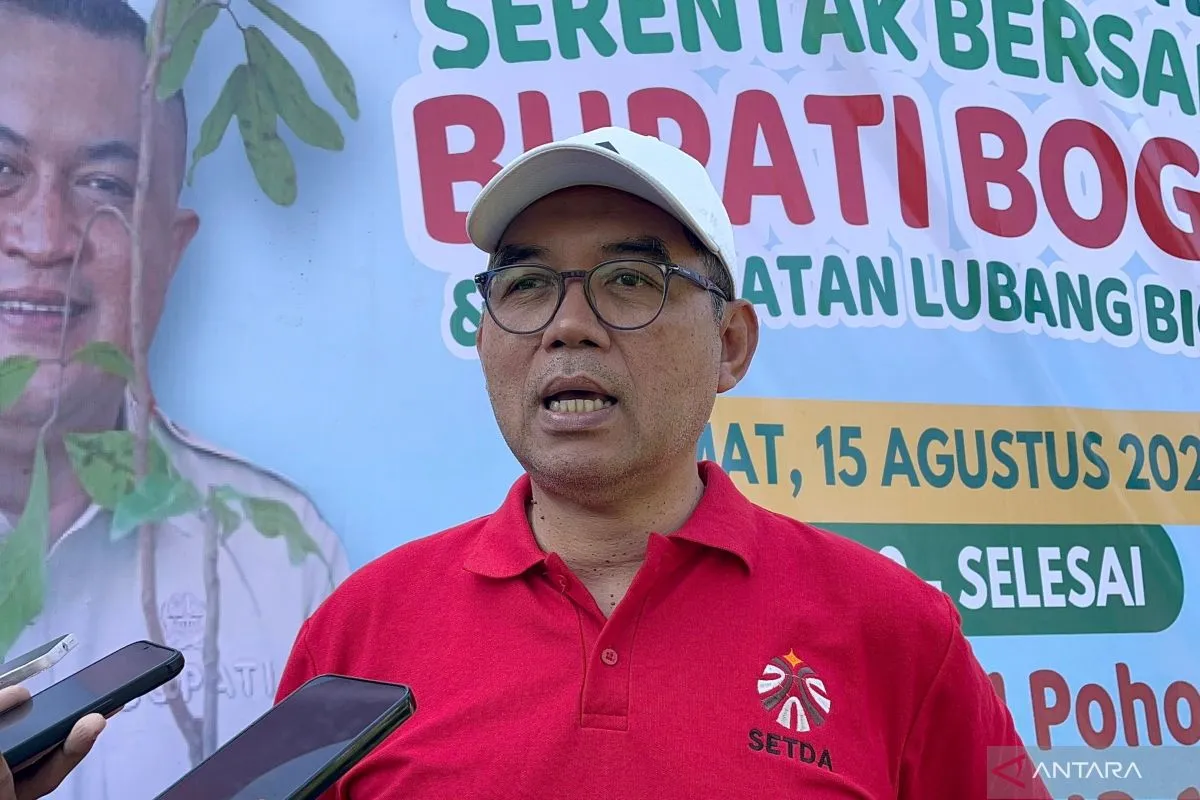 Sekda Kabupaten Bogor Ajat Rochmat Jatnika. ANTARA/M Fikri Setiawan