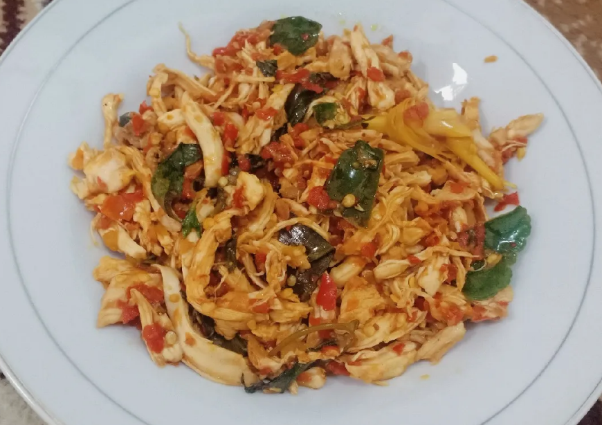 Ayam suwir daun jeruk (Dok. Cookpad)