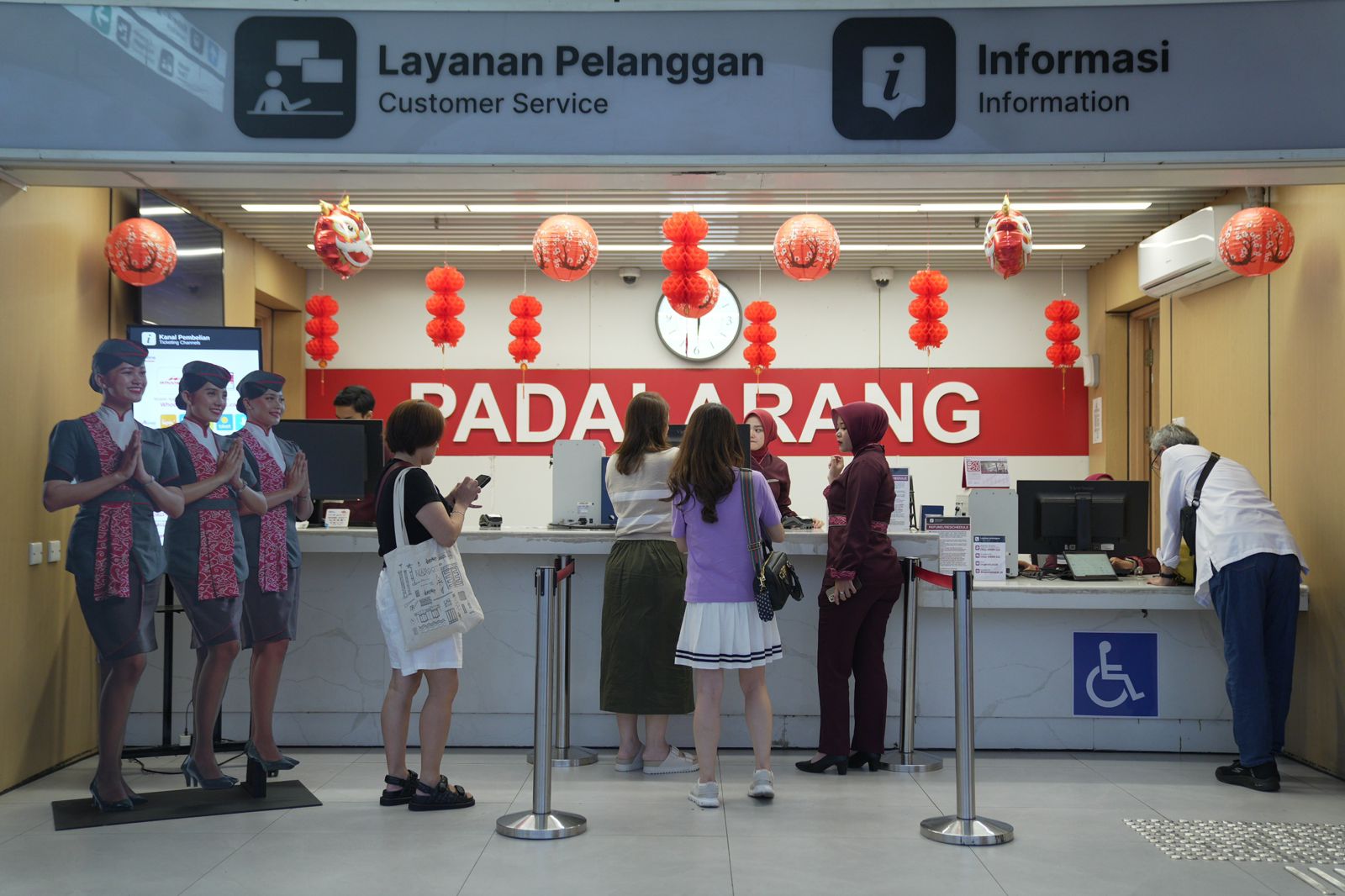Kereta Cepat Indonesia China (KCIC) menginformasikan bahwa penyesuaian jadwal perjalanan Kereta Cepat Whoosh telah resmi diberlakukan. (Dok. Istimewa)