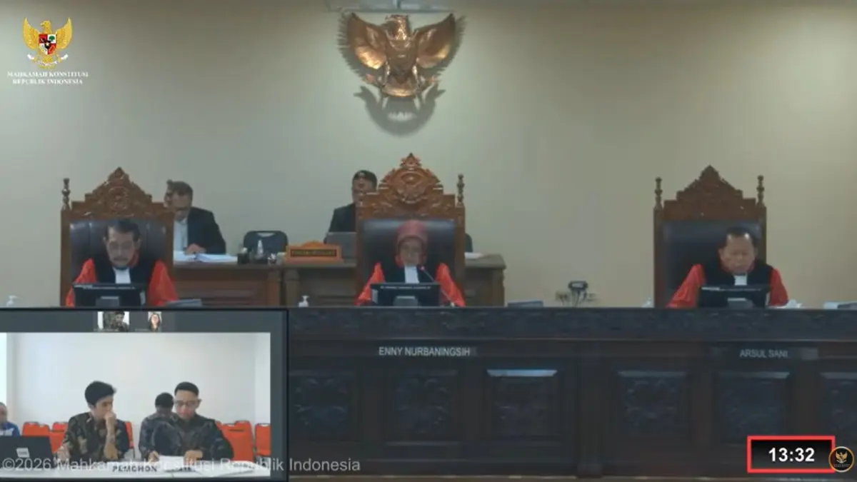 Enam Mahasiswa Uji Konstitusionalitas Pengelolaan Pendidikan Tinggi Keagamaan di Mahkamah Konstitusi
