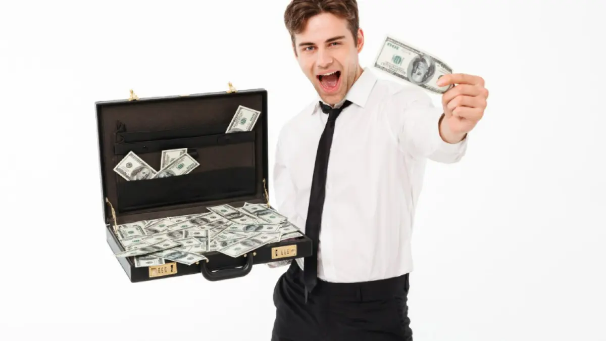 Ilustrasi weton yang naik kelas (Freepik) 