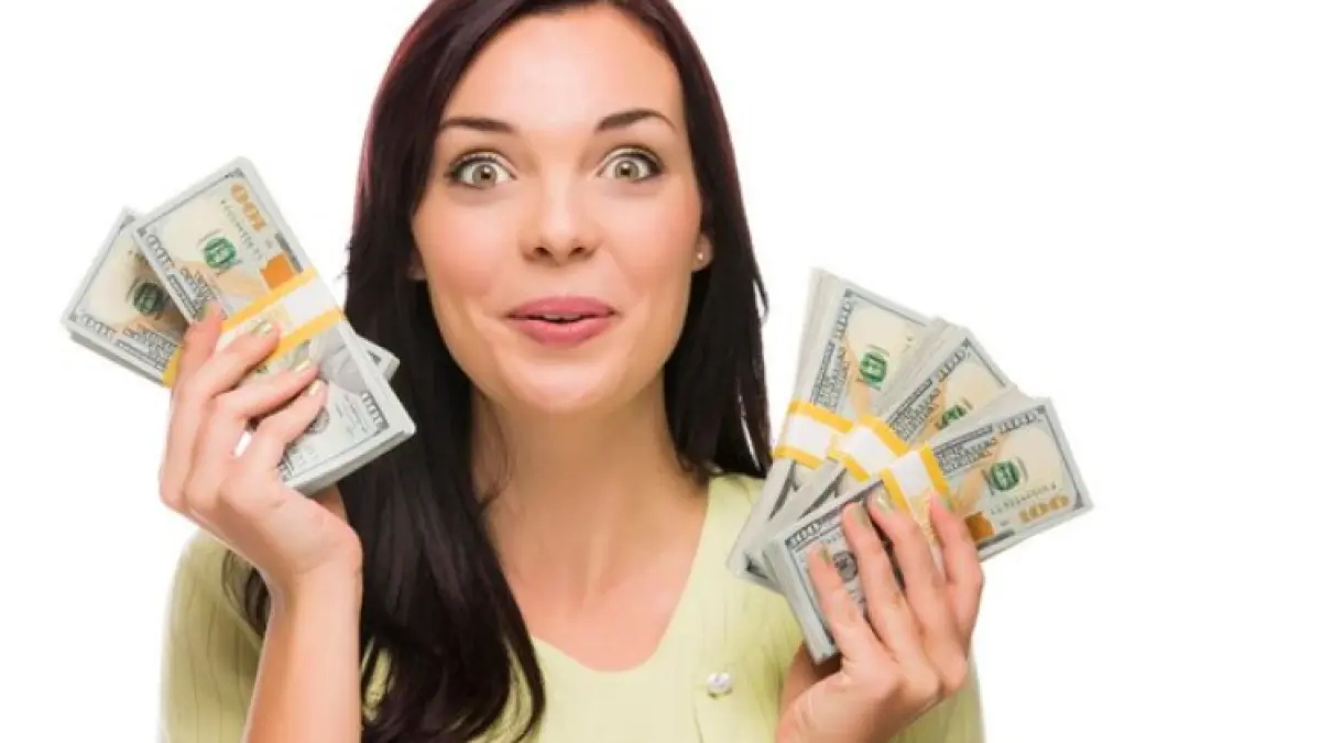 Ilustrasi zodiak yang banjir rezeki (Freepik)